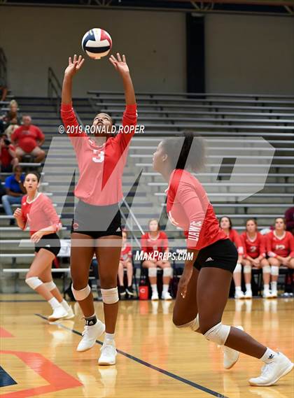 Thumbnail 2 in Carthage @ Sachse photogallery.