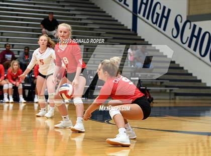 Thumbnail 2 in Carthage @ Sachse photogallery.