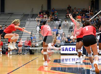 Thumbnail 3 in Carthage @ Sachse photogallery.