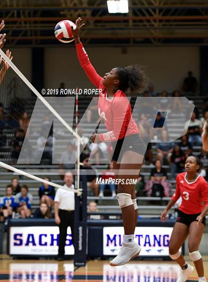 Thumbnail 2 in Carthage @ Sachse photogallery.