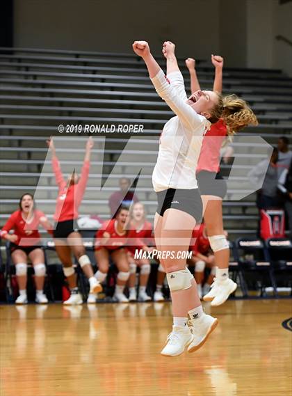 Thumbnail 1 in Carthage @ Sachse photogallery.