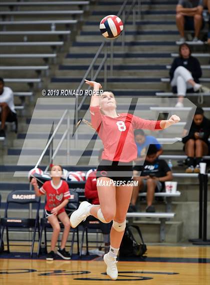 Thumbnail 1 in Carthage @ Sachse photogallery.