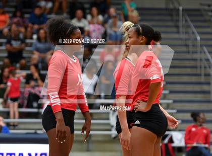 Thumbnail 2 in Carthage @ Sachse photogallery.