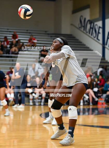 Thumbnail 3 in Carthage @ Sachse photogallery.