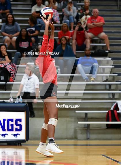 Thumbnail 3 in Carthage @ Sachse photogallery.