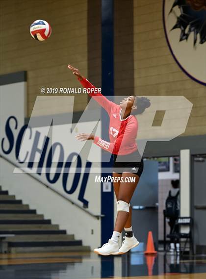 Thumbnail 1 in Carthage @ Sachse photogallery.