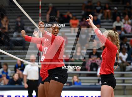Thumbnail 3 in Carthage @ Sachse photogallery.
