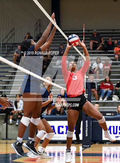 Thumbnail 2 in Carthage @ Sachse photogallery.