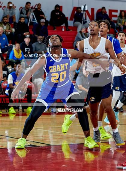 Thumbnail 1 in Grant vs. Inderkum (Cordova Christmas Classic) photogallery.