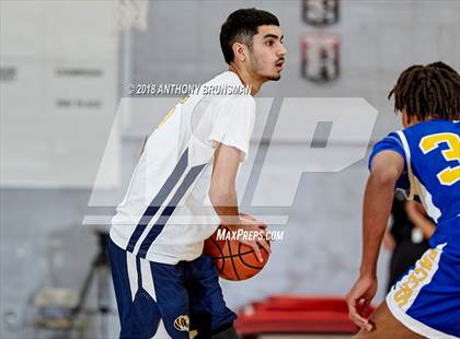 Thumbnail 2 in Grant vs. Inderkum (Cordova Christmas Classic) photogallery.