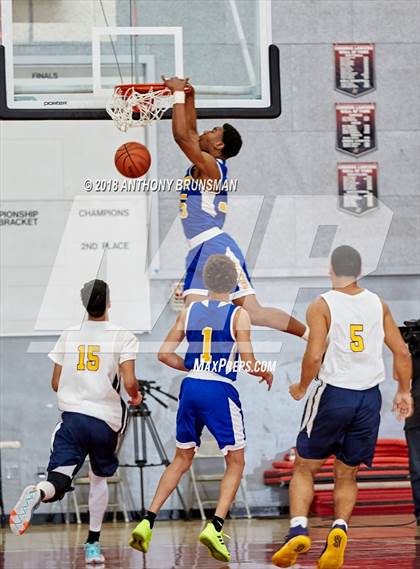 Thumbnail 1 in Grant vs. Inderkum (Cordova Christmas Classic) photogallery.