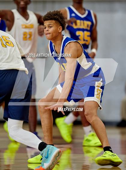 Thumbnail 1 in Grant vs. Inderkum (Cordova Christmas Classic) photogallery.
