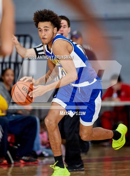 Thumbnail 3 in Grant vs. Inderkum (Cordova Christmas Classic) photogallery.