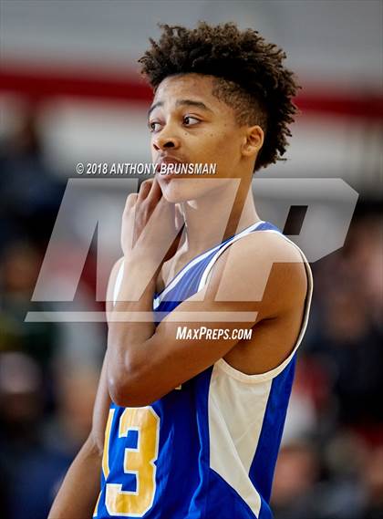 Thumbnail 3 in Grant vs. Inderkum (Cordova Christmas Classic) photogallery.