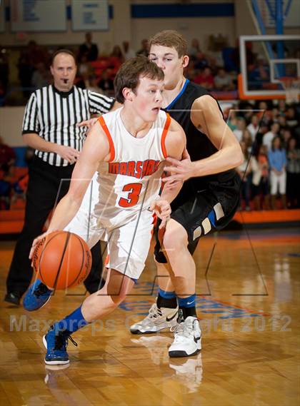Thumbnail 1 in Marshall County vs Wilson Central (Marshall County Hoopfest) photogallery.