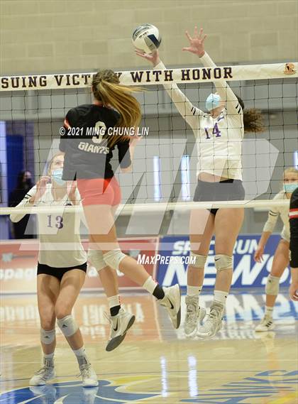 Thumbnail 2 in Redwood @ Carlsbad (CIF State D2 Final) photogallery.
