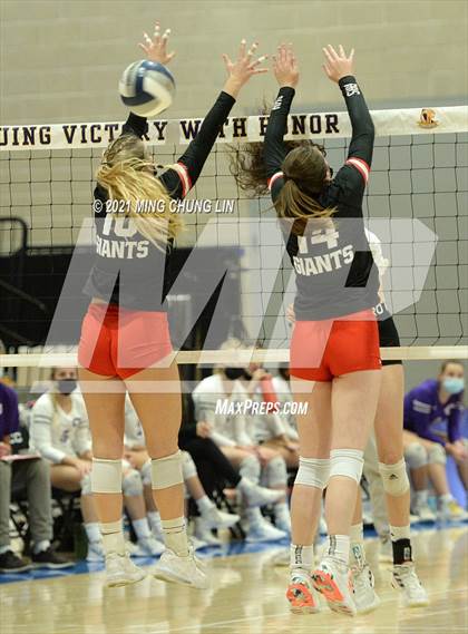 Thumbnail 3 in Redwood @ Carlsbad (CIF State D2 Final) photogallery.
