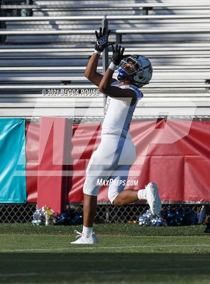 Thumbnail 2 in Hickory Ridge @ Charlotte Catholic photogallery.