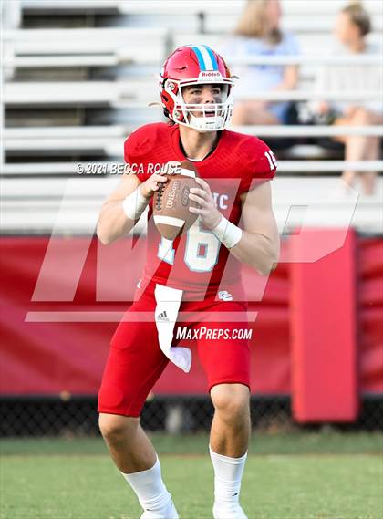 Thumbnail 3 in Hickory Ridge @ Charlotte Catholic photogallery.