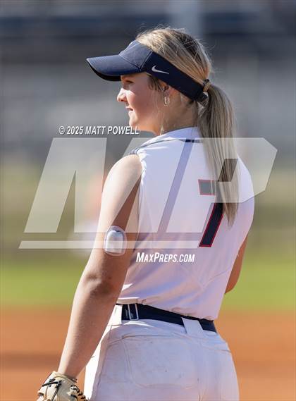 Thumbnail 1 in Seven Lakes @ Tompkins photogallery.