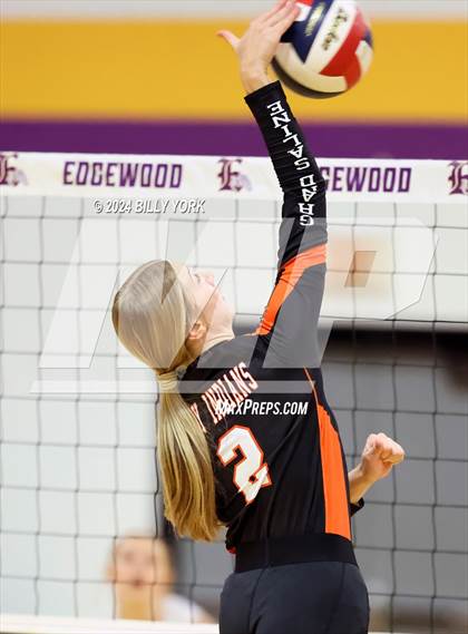 Thumbnail 2 in Grand Saline vs Edgewood photogallery.