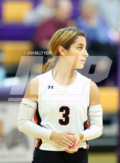 Thumbnail 3 in Grand Saline vs Edgewood photogallery.
