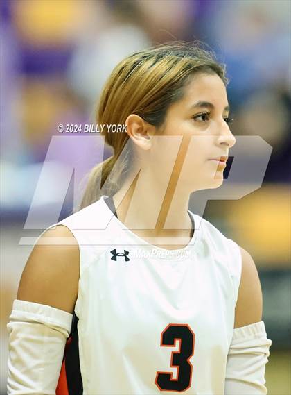 Thumbnail 1 in Grand Saline vs Edgewood photogallery.