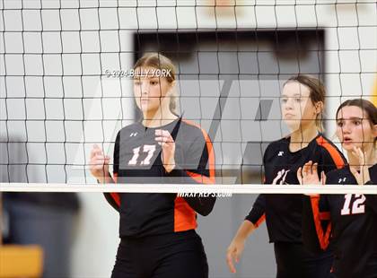 Thumbnail 3 in Grand Saline vs Edgewood photogallery.