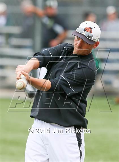Thumbnail 3 in Birdville vs Aledo (UIL 5A Region 1 Quarterfinals) photogallery.