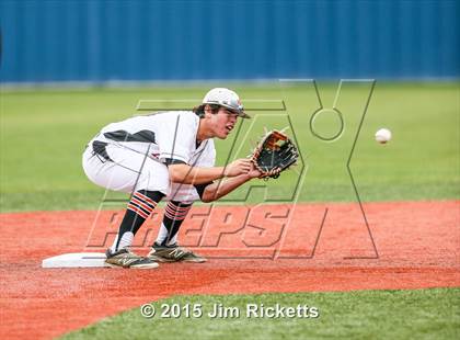 Thumbnail 3 in Birdville vs Aledo (UIL 5A Region 1 Quarterfinals) photogallery.