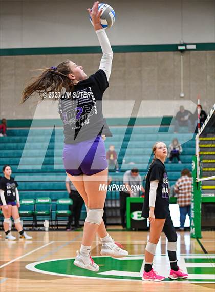 Thumbnail 2 in Johnson City vs Thrall (UIL 2A Region IV Semifinal) photogallery.