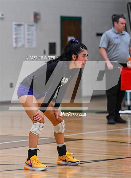 Thumbnail 1 in Johnson City vs Thrall (UIL 2A Region IV Semifinal) photogallery.