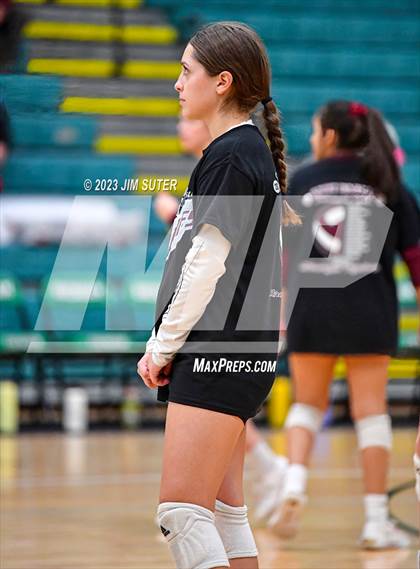 Thumbnail 3 in Johnson City vs Thrall (UIL 2A Region IV Semifinal) photogallery.