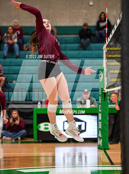 Thumbnail 3 in Johnson City vs Thrall (UIL 2A Region IV Semifinal) photogallery.