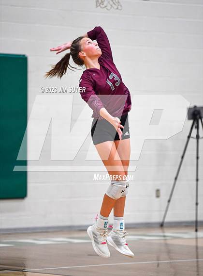 Thumbnail 1 in Johnson City vs Thrall (UIL 2A Region IV Semifinal) photogallery.