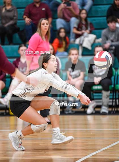 Thumbnail 2 in Johnson City vs Thrall (UIL 2A Region IV Semifinal) photogallery.