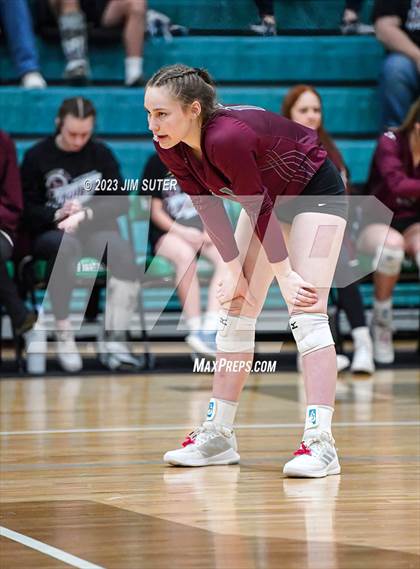 Thumbnail 3 in Johnson City vs Thrall (UIL 2A Region IV Semifinal) photogallery.