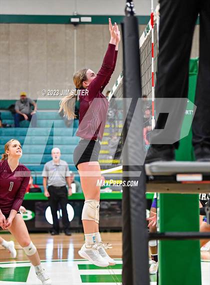 Thumbnail 1 in Johnson City vs Thrall (UIL 2A Region IV Semifinal) photogallery.