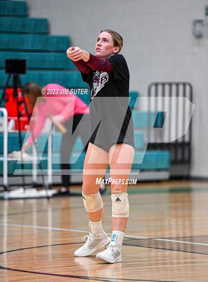 Thumbnail 1 in Johnson City vs Thrall (UIL 2A Region IV Semifinal) photogallery.