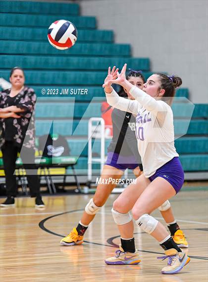 Thumbnail 1 in Johnson City vs Thrall (UIL 2A Region IV Semifinal) photogallery.