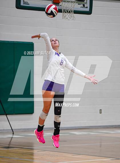 Thumbnail 1 in Johnson City vs Thrall (UIL 2A Region IV Semifinal) photogallery.