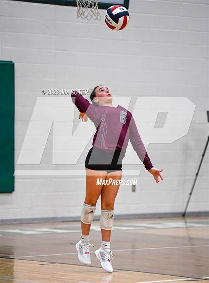 Thumbnail 2 in Johnson City vs Thrall (UIL 2A Region IV Semifinal) photogallery.