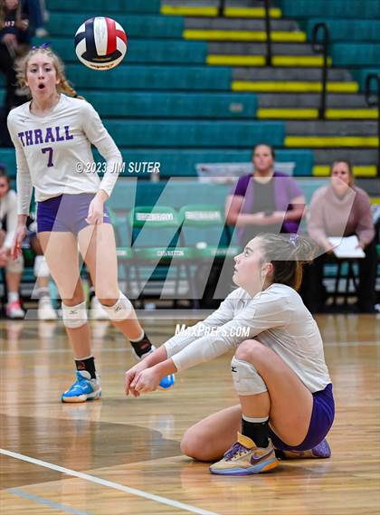 Thumbnail 2 in Johnson City vs Thrall (UIL 2A Region IV Semifinal) photogallery.