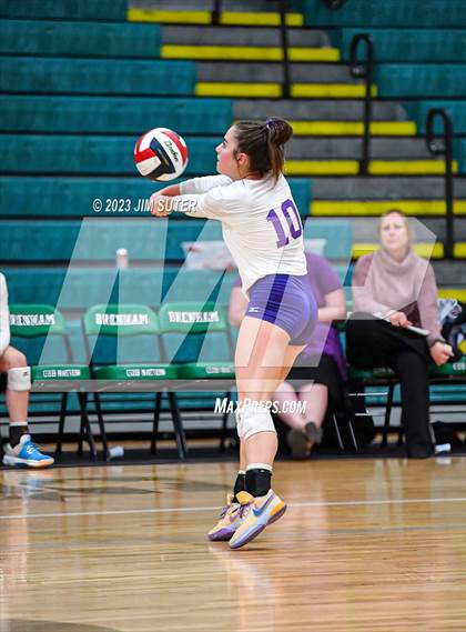 Thumbnail 3 in Johnson City vs Thrall (UIL 2A Region IV Semifinal) photogallery.