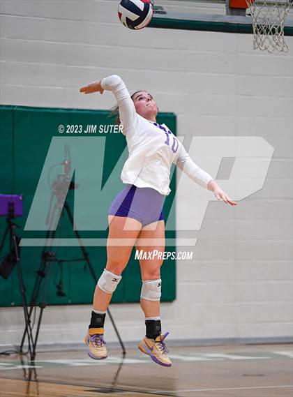Thumbnail 2 in Johnson City vs Thrall (UIL 2A Region IV Semifinal) photogallery.
