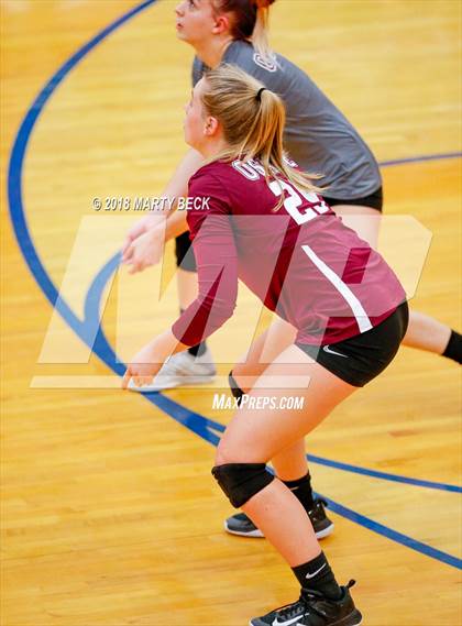 Thumbnail 2 in Helias vs Osage (MSHSAA D9 Semifinal) photogallery.