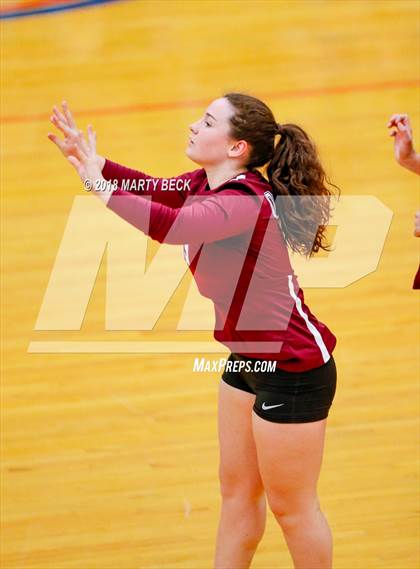 Thumbnail 2 in Helias vs Osage (MSHSAA D9 Semifinal) photogallery.