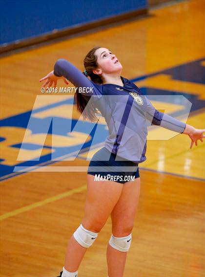 Thumbnail 2 in Helias vs Osage (MSHSAA D9 Semifinal) photogallery.