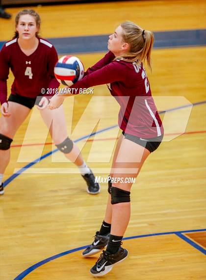 Thumbnail 2 in Helias vs Osage (MSHSAA D9 Semifinal) photogallery.
