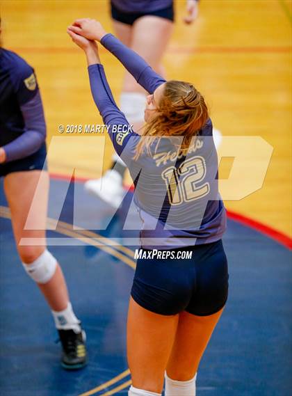 Thumbnail 1 in Helias vs Osage (MSHSAA D9 Semifinal) photogallery.